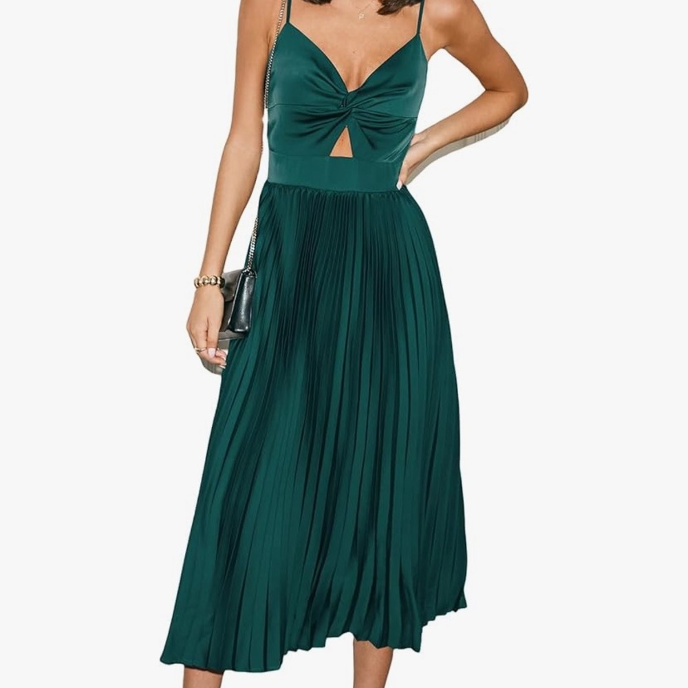Cupshe Elegant Emerald Green Pleated Wedding Guest Dress size small
